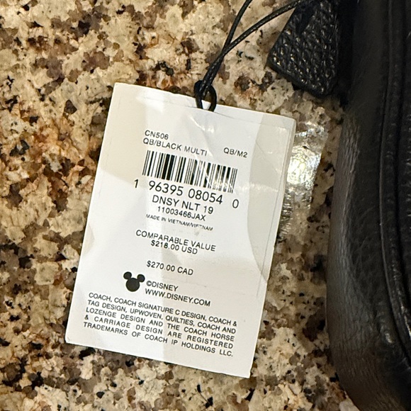 Disney x Coach Nolita - Picture 4 of 12